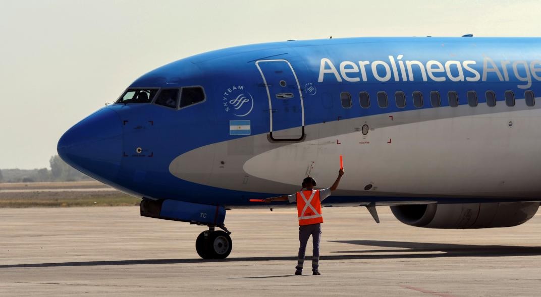 Llegó a Moscú el avión de Aerolíneas que traerá más vacuna | Actualidad