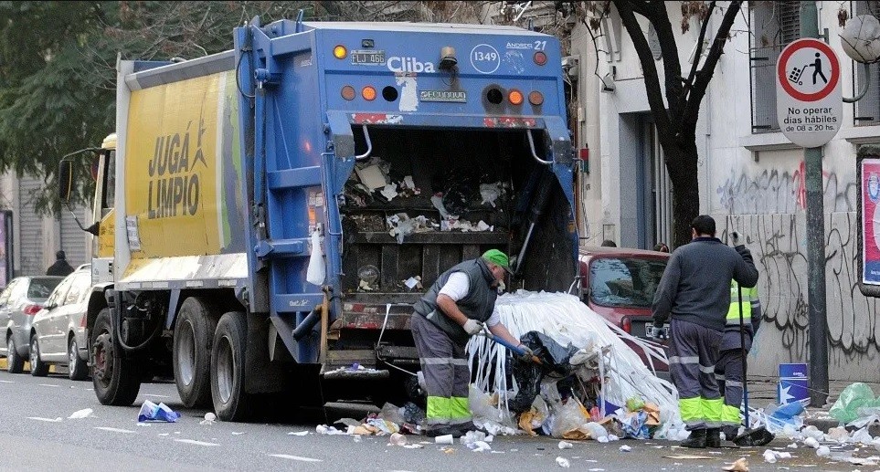 Moyano advirtió sobre medidas si el gobierno porteño recorta días laborales a la recolección | Política y economía
