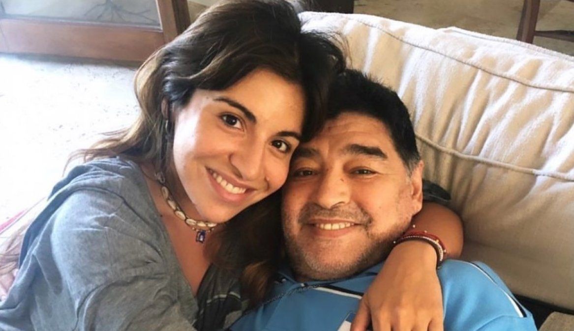 Gianinna difundió un chat privado para demostrar que no dejó solo a Diego Maradona | Actualidad