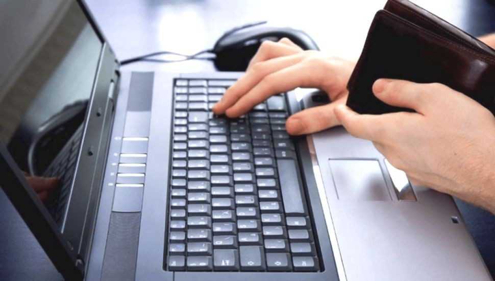 "Caí en una estafa virtual", el testimonio que advierte sobre una insólita modalidad de robo | Telefe Noticias