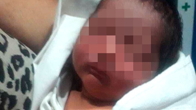 Abandonaron un bebé recién nacido en una bolsa con un mensaje: "Me llamo Bryan Samuel" | Actualidad