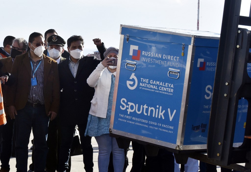 Bolivia recibió las 20 mil dosis de la vacuna Sputnik V que trajo Aerolíneas Argentinas | Internacionales