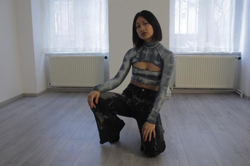 "El perreo espiritual", la nueva disciplina que nació para combatir el pesimismo de la pandemia | Curiosidades