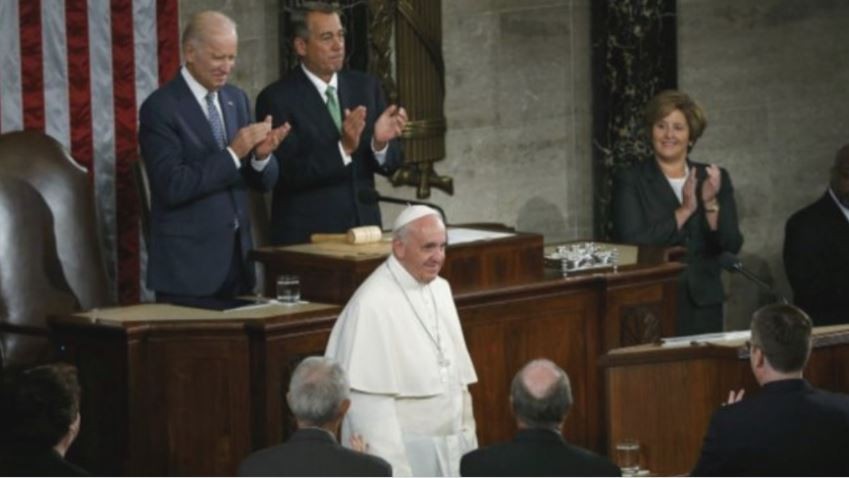 La Iglesia Católica de los EE.UU. amasó una fortuna durante la pandemia | Internacionales