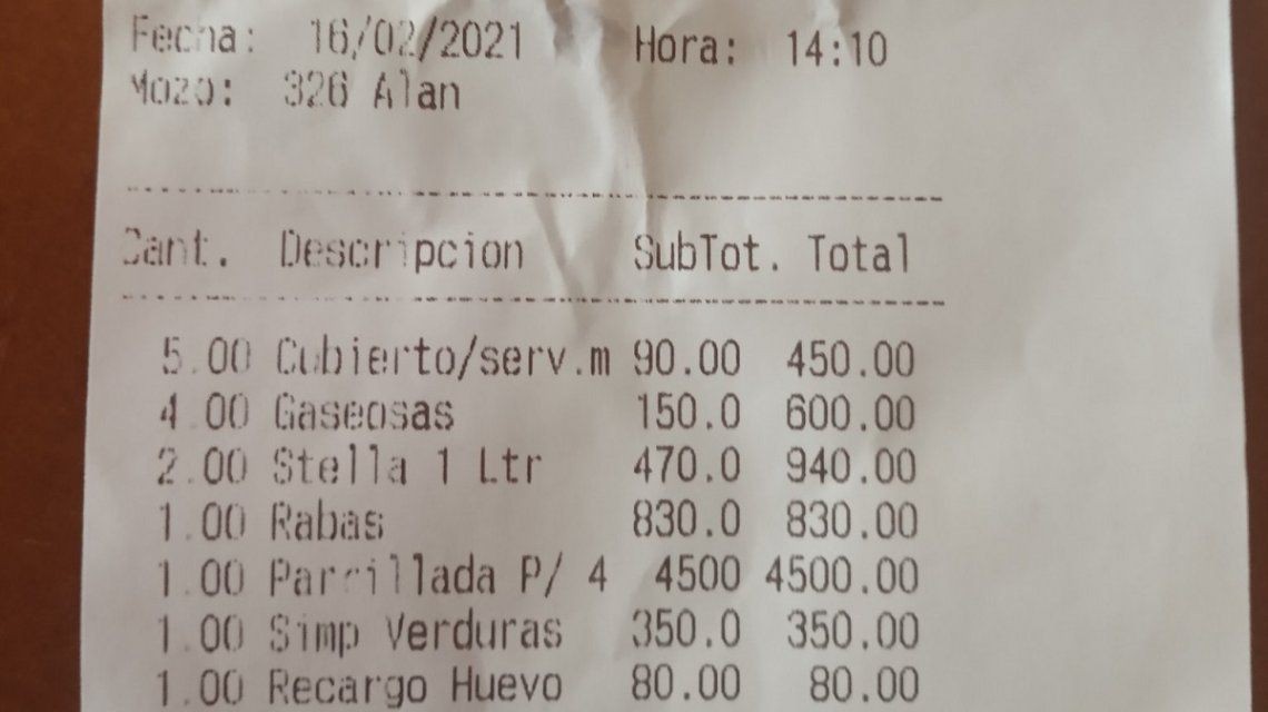 Comieron cinco una parrillada completa, gastó $1550 por persona y se quejó en las redes | Actualidad