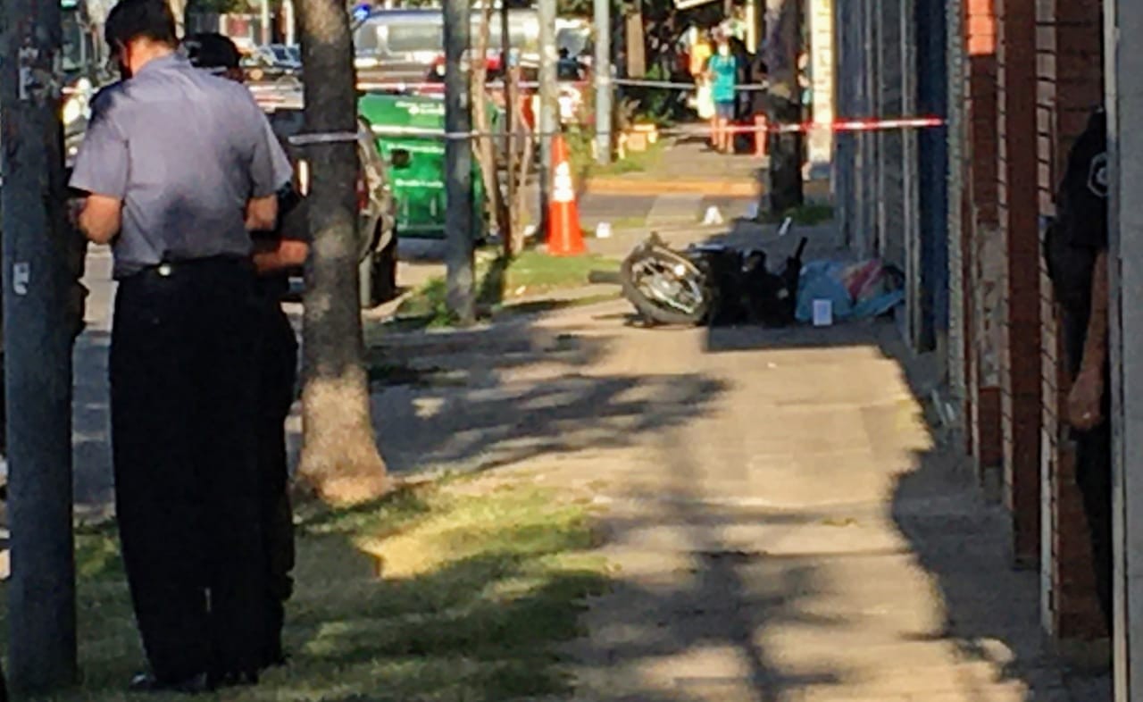 Un muerto y dos heridos: el saldo de un enfrentamiento entre delincuentes y un policía | Actualidad