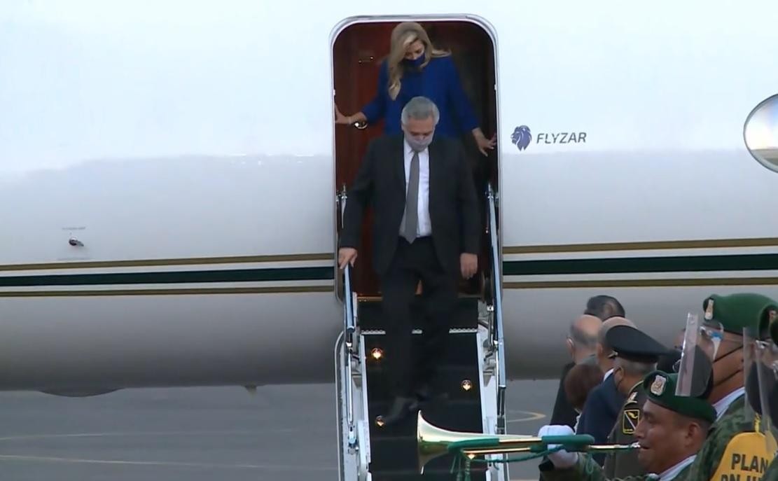 Alberto Fernández llegó a México para participar de la conmemoración de los 200 años de su independencia | Política y economía