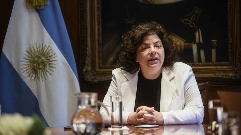 Crean un nuevo sistema para monitorear al "personal estratégico" de la vacunación | Política y economía