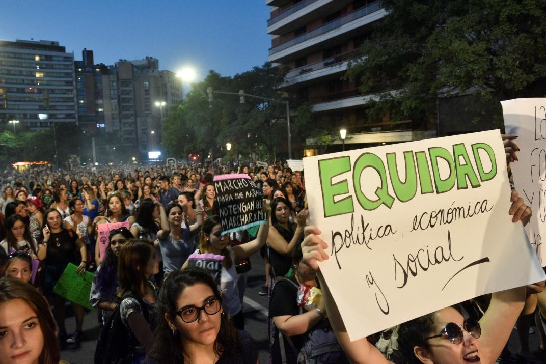 #8M: Centrales sindicales convocan a rueda de prensa y marchan al Congreso | Política y economía