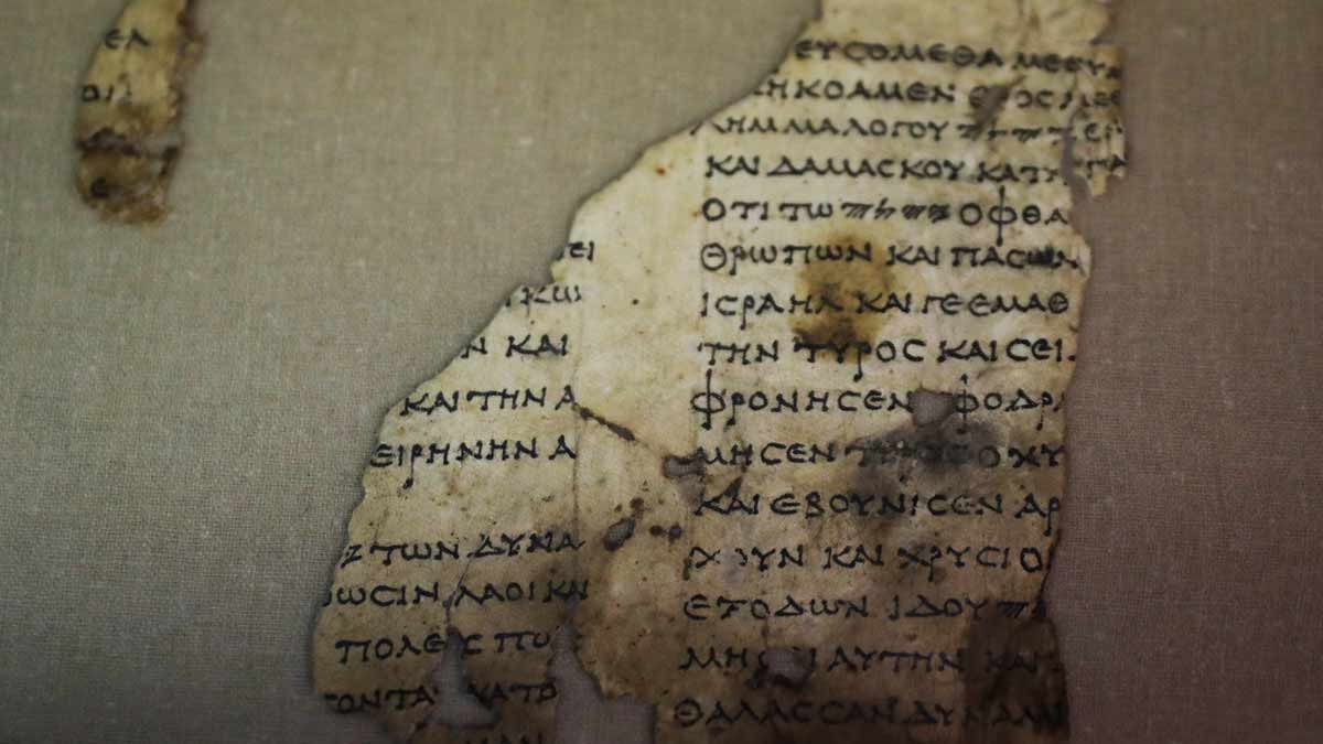 Descubren un manuscrito bíblico de 2.000 años de antigüedad | Internacionales
