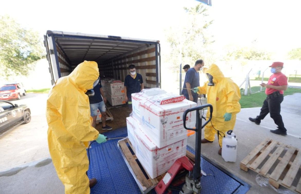 Llegaron más vacunas a Córdoba: quiénes y cuándo las recibirán en Capital e interior | Córdoba