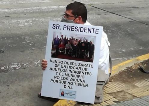 El drama de los adultos mayores en situación de calle: “Sin DNI no hay vacuna” | Actualidad