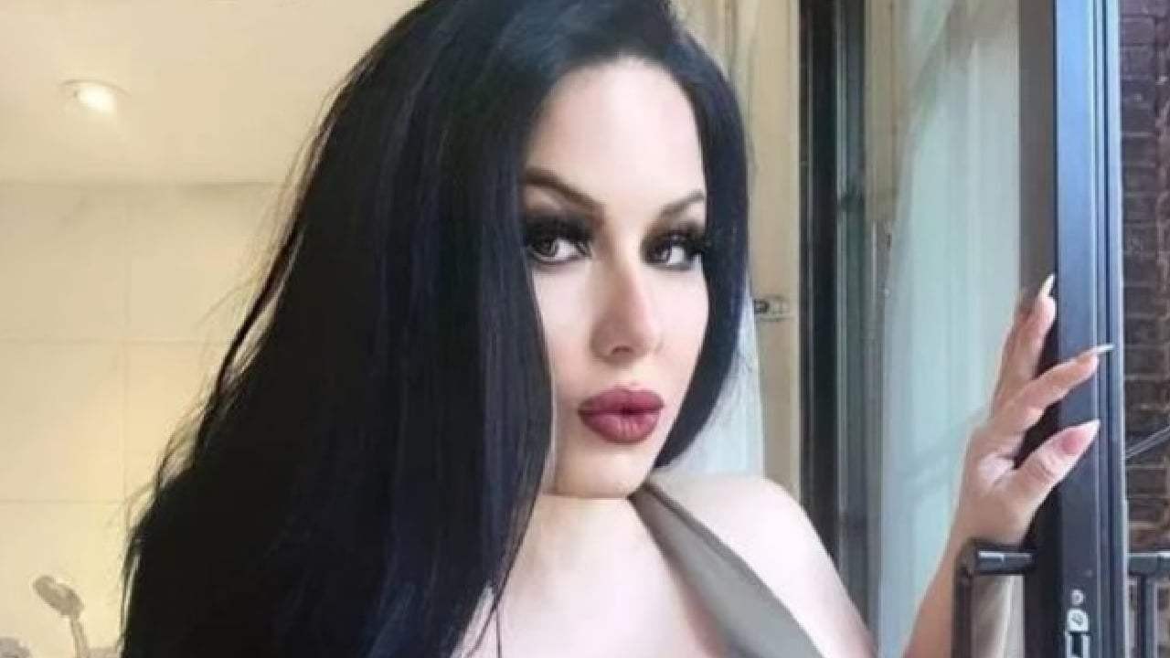 La mujer que vende fotos íntimas en OnlyFans para pagar la universidad de su hija | Internacionales