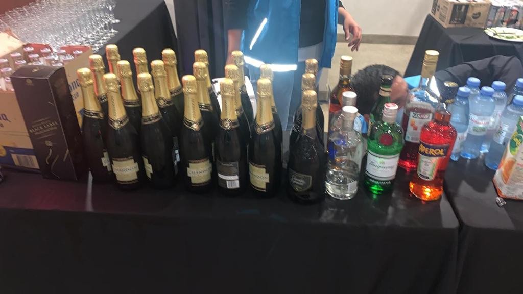 Clausuraron una fiesta clandestina en Balvanera y detuvieron a ocho personas con éxtasis, marihuana y cocaína | Actualidad