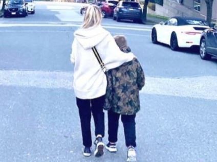 El emotivo mensaje de Luisana Lopilato a su hijo Noah: "No puedo creer estar caminando al lado de él" | Espectáculos