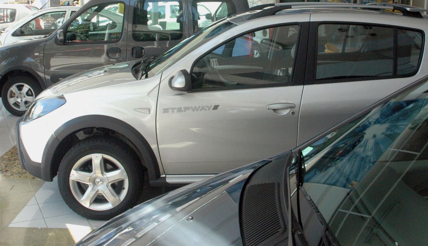 Mantener un auto puede costar hasta un 53% más que un salario mínimo | Actualidad