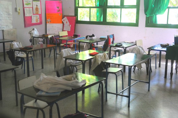 Estiran una semana más la no presencialidad en las escuelas de Uruguay | Actualidad