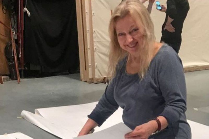 Hallaron muerta debajo de basura a ganadora de un Emmy, conocida por acumular cosas | Internacionales