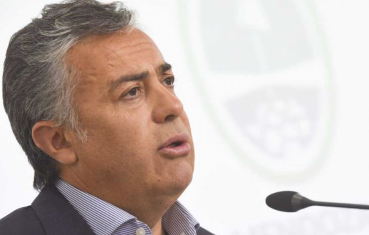 Cornejo: "El Gobierno de científicos negocia con la salud de los argentinos" | Política y economía