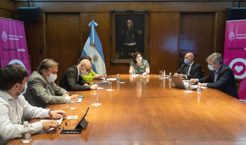 Tras el escándalo del "vacunatorio VIP", la SIGEN controlará el plan de vacunación nacional | Política y economía