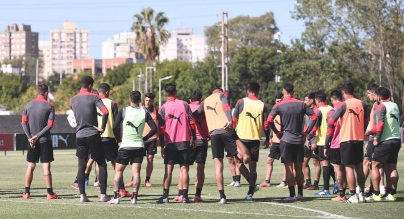 La postura de la Liga Profesional ante los brotes de Covid-19 en los equipos | Deportes