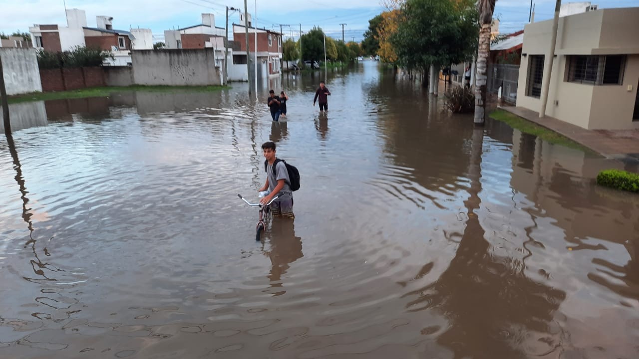 Marcos Juárez: comienza a llegar ayuda tras el temporal | Córdoba