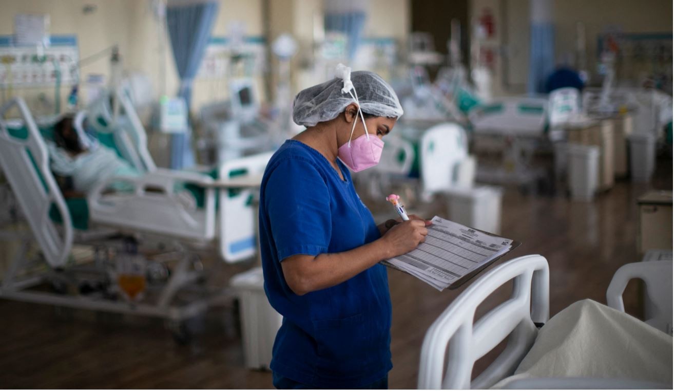 Brasil tiene más pacientes jóvenes que mayores en cuidados intensivos por coronavirus | Internacionales