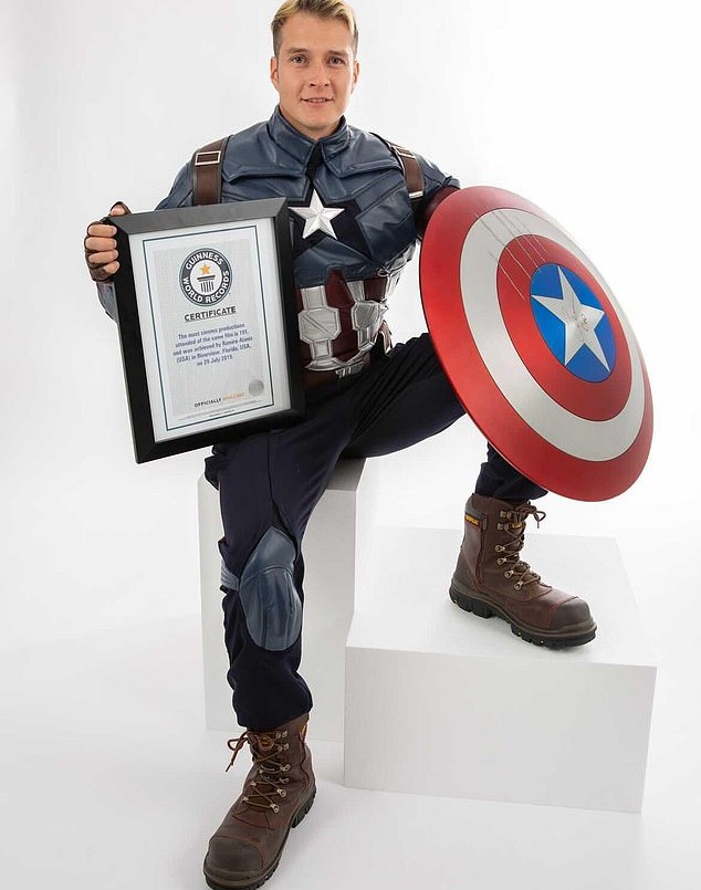 Rompe récord Guinness al ver “Avengers: Endgame” 191 veces | Curiosidades