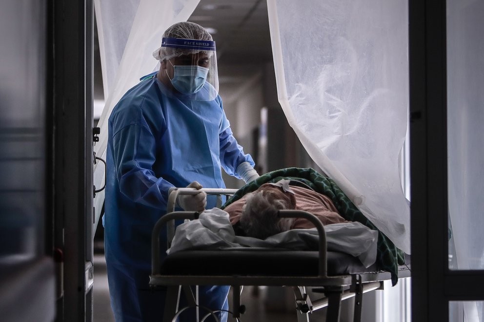 Ocupación de camas de terapia en hospitales públicos porteños creció de 49,5% a 65,3% en una semana | Actualidad