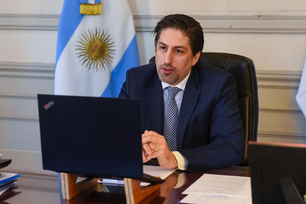 Trotta: "Es una discusión falaz plantear presencialidad sí o presencialidad no" | Actualidad