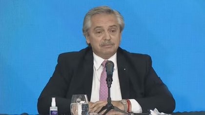 Alberto defendió la suspensión de clases presenciales: "El virus volvió con más virulencia" | Actualidad