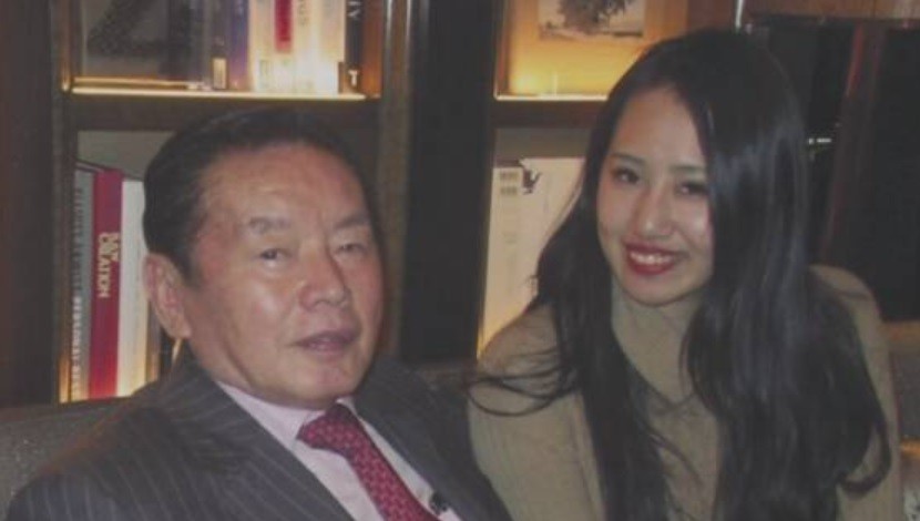 Detuvieron a la viuda del magnate que confesó: "Gano dinero porque salgo con mujeres atractivas" | Internacionales