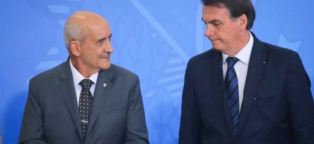 Brasil: jefe de Gabinete admitió que se vacunó a escondidas para no hacer enojar a Bolsonaro | Internacionales