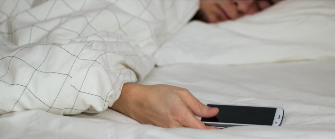 Envió certificado médico por WhatsApp y lo despidieron por no ir a trabajar: deben indemnizarlo | Actualidad