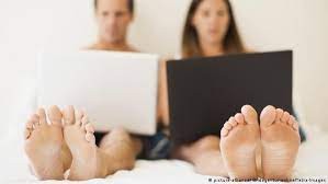 Piñera promulga en Chile la ley que permite cambiar el orden de los apellidos | Internacionales