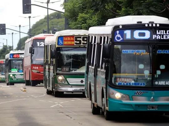 La UTA cerró paritarias con suba de 37%: sueldo básico alcanzará $90.000 | Actualidad