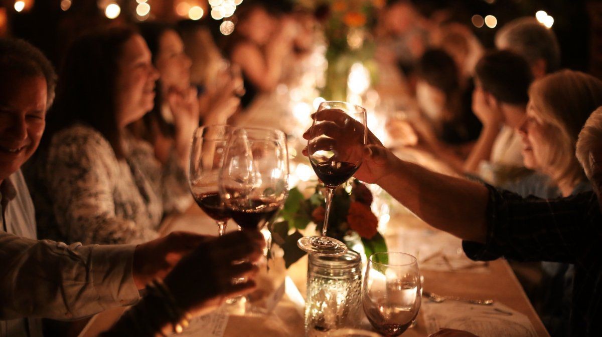 Restricciones para Córdoba: Se suspenderán las reuniones sociales | Córdoba