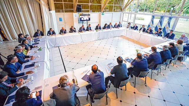 Apoyo de gobernadores a las medidas anunciadas por el Presidente | Política y economía