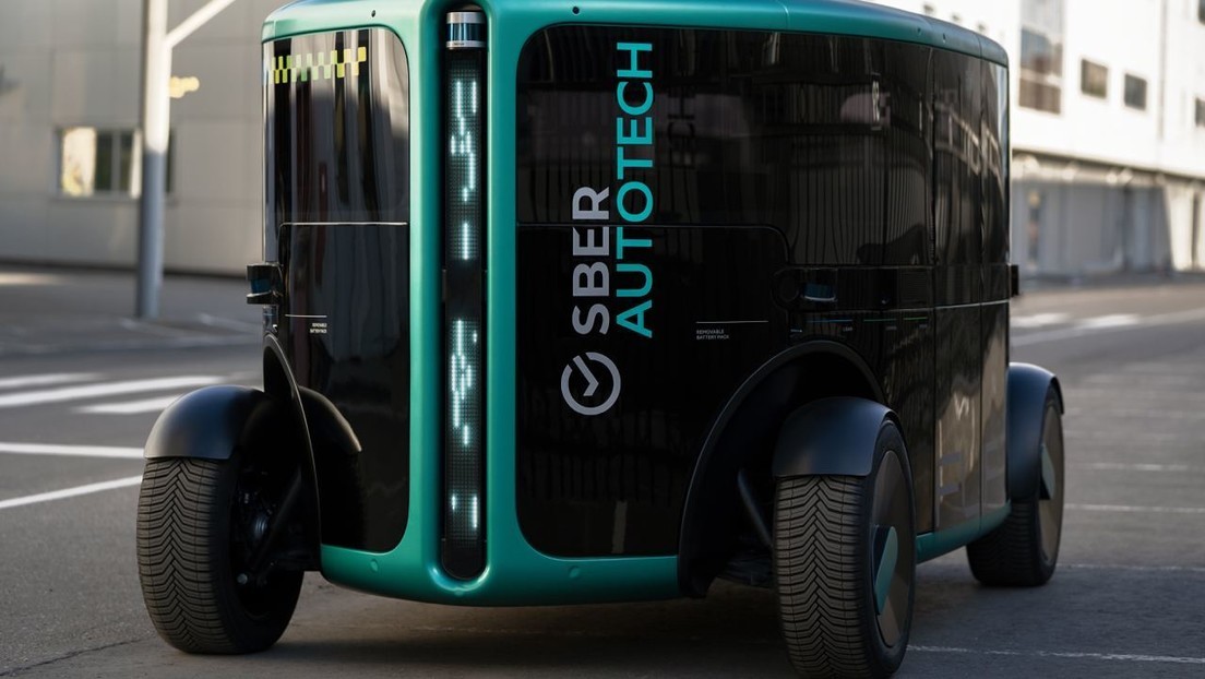 Presentaron en Rusia "El taxi del futuro": eléctrico, autónomo y con capacidad para seis personas | Curiosidades