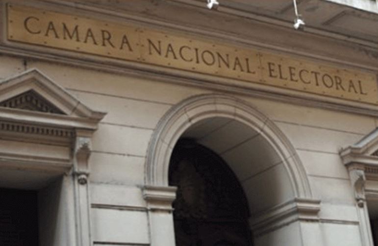 Se oficializó el nuevo cronograma para las elecciones: el 24 de julio deberán presentarse los candidatos a las PASO | Política y economía