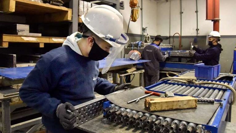 Aumento del Repro II: subió un 75% la asistencia a empresas para el pago de sueldos | Actualidad