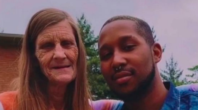 El joven de 23 años que tiene una novia de 60: son virales en TikTok | Actualidad