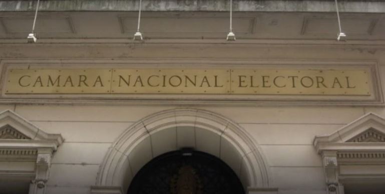 La Cámara Electoral firmó un acuerdo de colaboración con Facebook para las elecciones legislativas | Política y economía