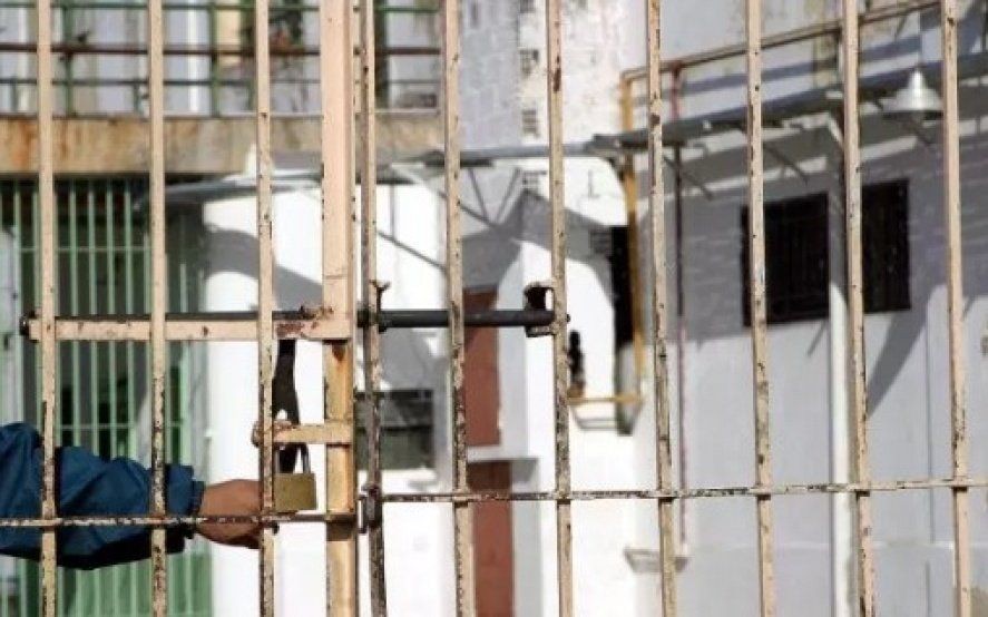 Aprueban un proyecto que permite la expropiación de inmuebles para la construcción de cárceles | Política y economía