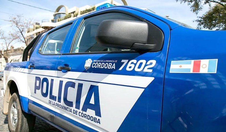 Insólito: Mordió a los policías que le pidieron la documentación | Córdoba