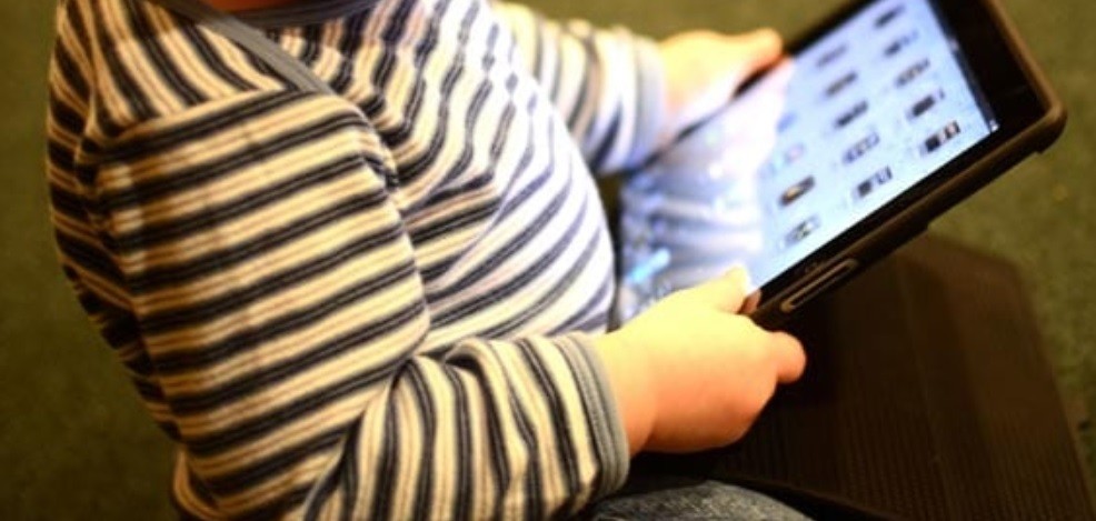 Le dio el Ipad a su bebé de 10 meses para jugar y gastó 10.000 dólares | Internacionales