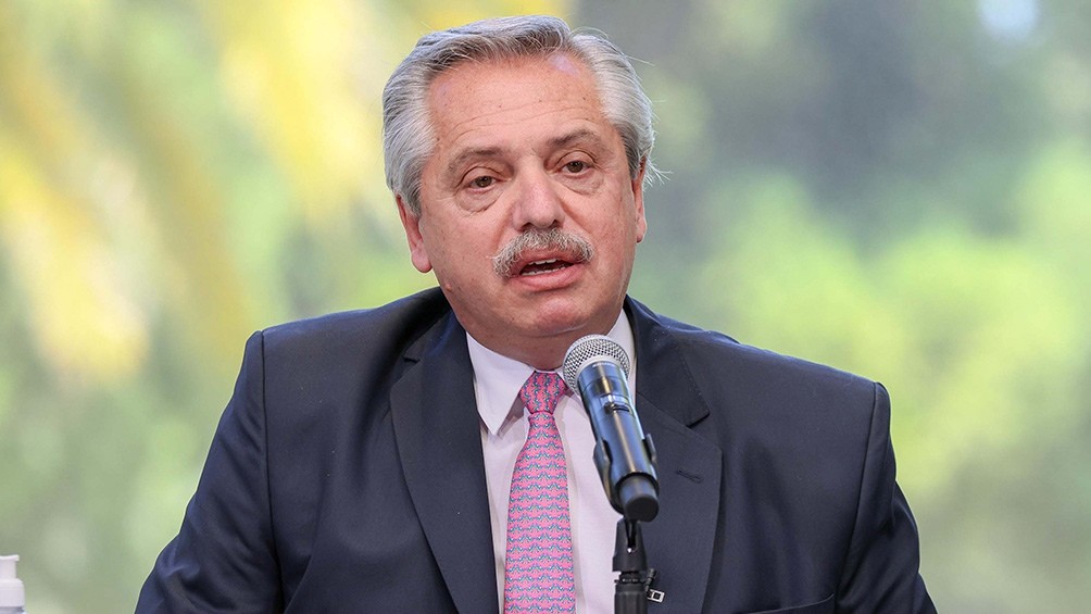 Nuevo DNU: el gobierno ve baja de casos, pero duda en flexibilizar restricciones | Actualidad