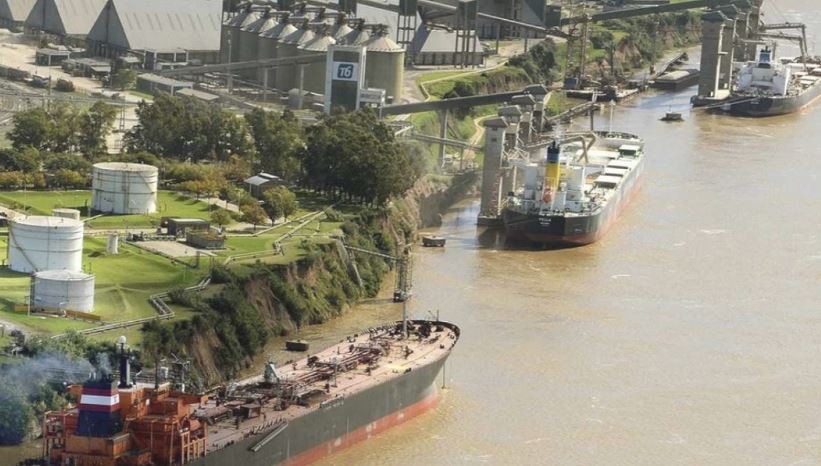 El Estado prevé tomar el control de la Hidrovía para preparar una licitación internacional | Política y economía