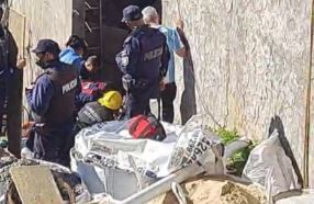 Derrumbe en un colegio de Zárate: hay un obrero atrapado | Actualidad