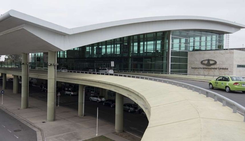 Manifestación en el Aeropuerto de Córdoba | Córdoba
